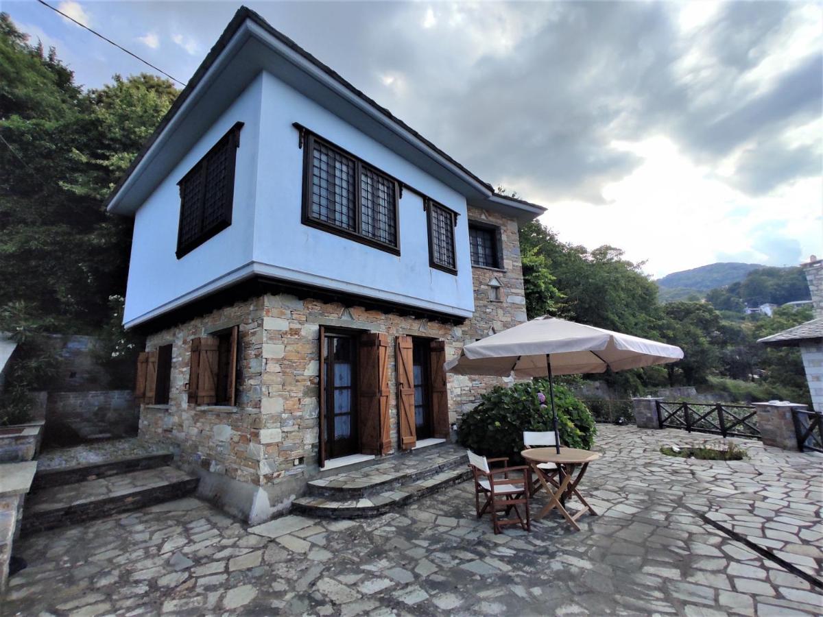 Cozy Blue Stone House With A Great Sea View. Vilă *