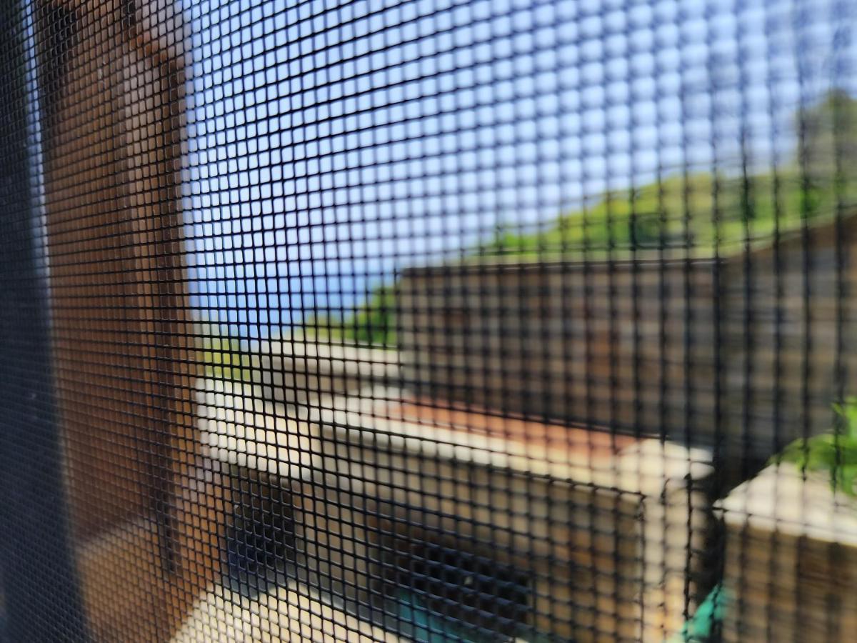 Vilă Cozy Blue Stone House With A Great Sea View.