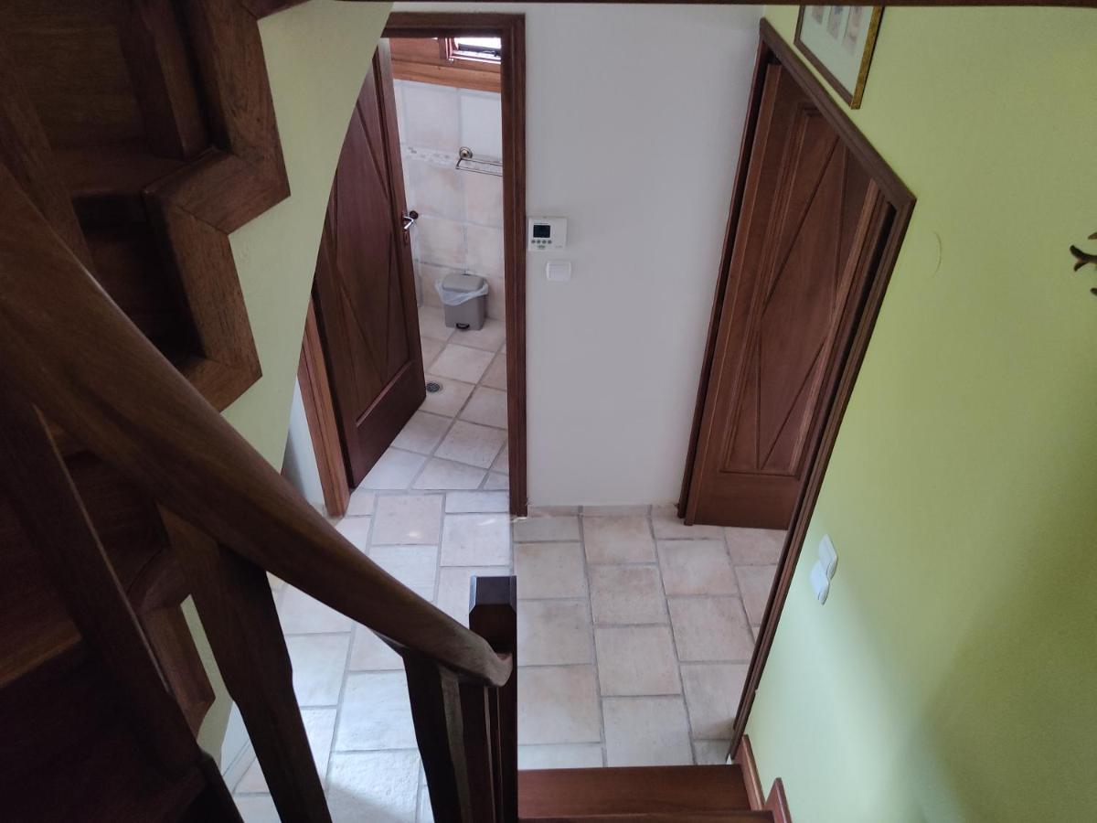 Cozy Blue Stone House With A Great Sea View. Vilă Tsagarada